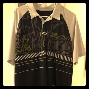 Men’s Oakley polo shirt